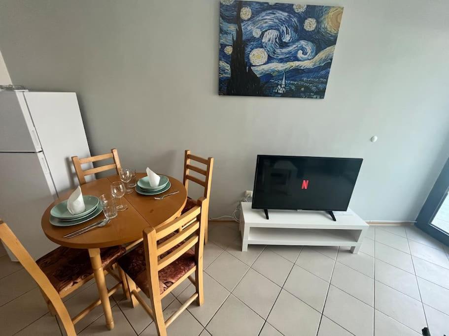 Large Apartment In Σάνι Μπιτς Εξωτερικό φωτογραφία